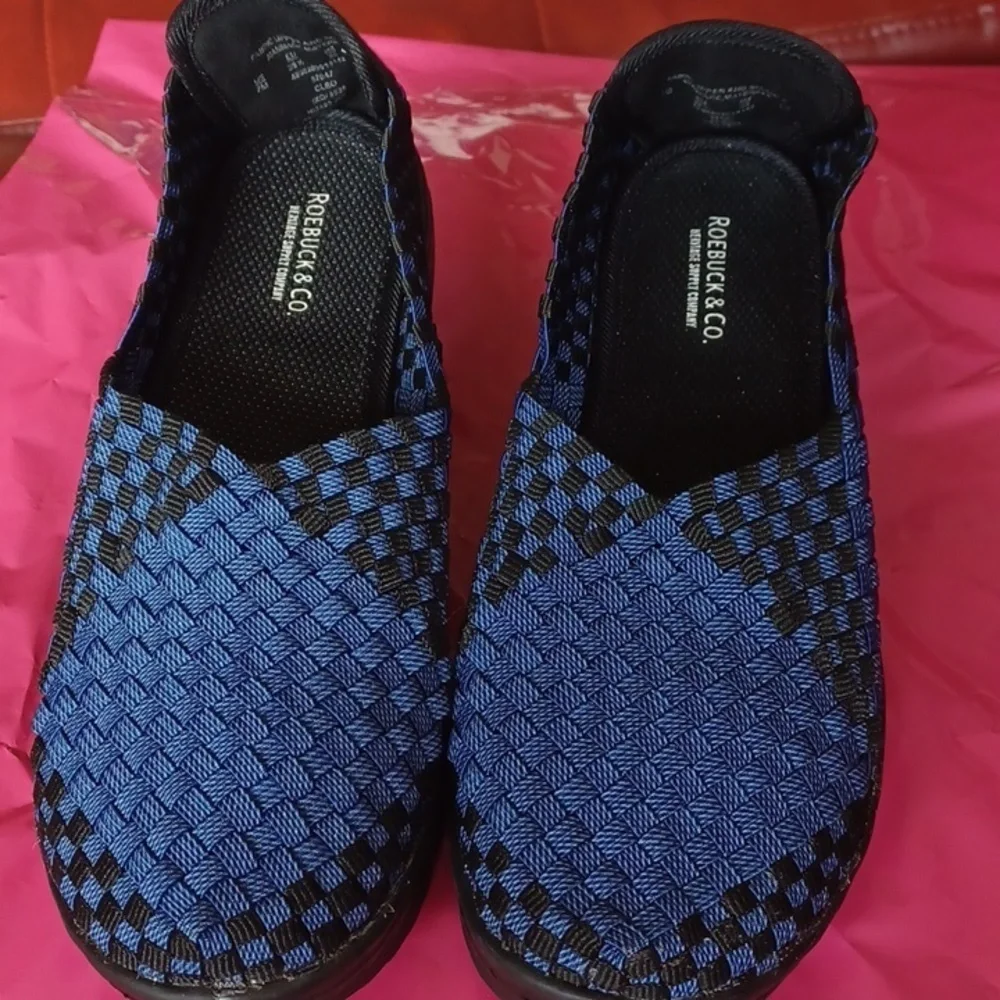 Roebuck & Co Elastic Woven Blue & Black Shoes 7M